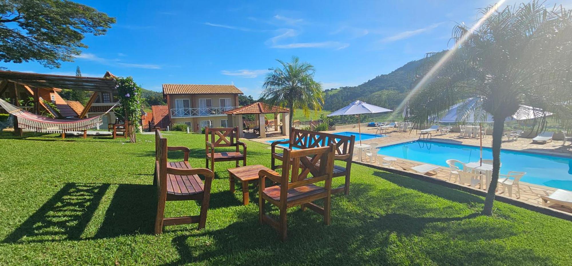 Filimahalo Hotel 塞拉内格拉 外观 照片