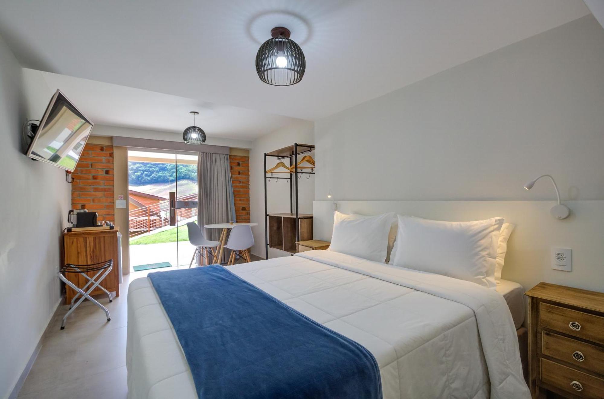 Filimahalo Hotel 塞拉内格拉 外观 照片